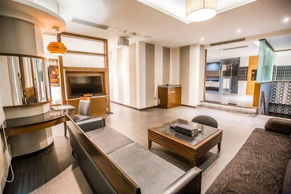 Ohya Chain Boutique Motel-Quận Tân Doanh Ngoại thất bức ảnh